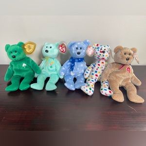 Ty beanie baby bear bundle (entire lot) Erin, Ariel, Ty 2k, 1999 Holiday Teddy